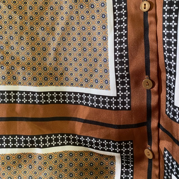 Zara foulard print shirt with handkerchief hem sleeves - Picture 5 of 13